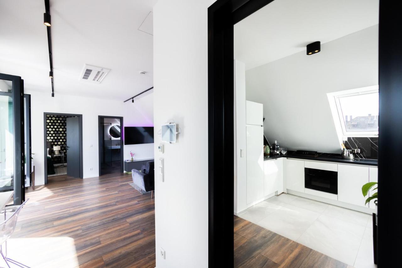 The Penthouse At Eco Smart Apartments Нюрнберг Екстериор снимка