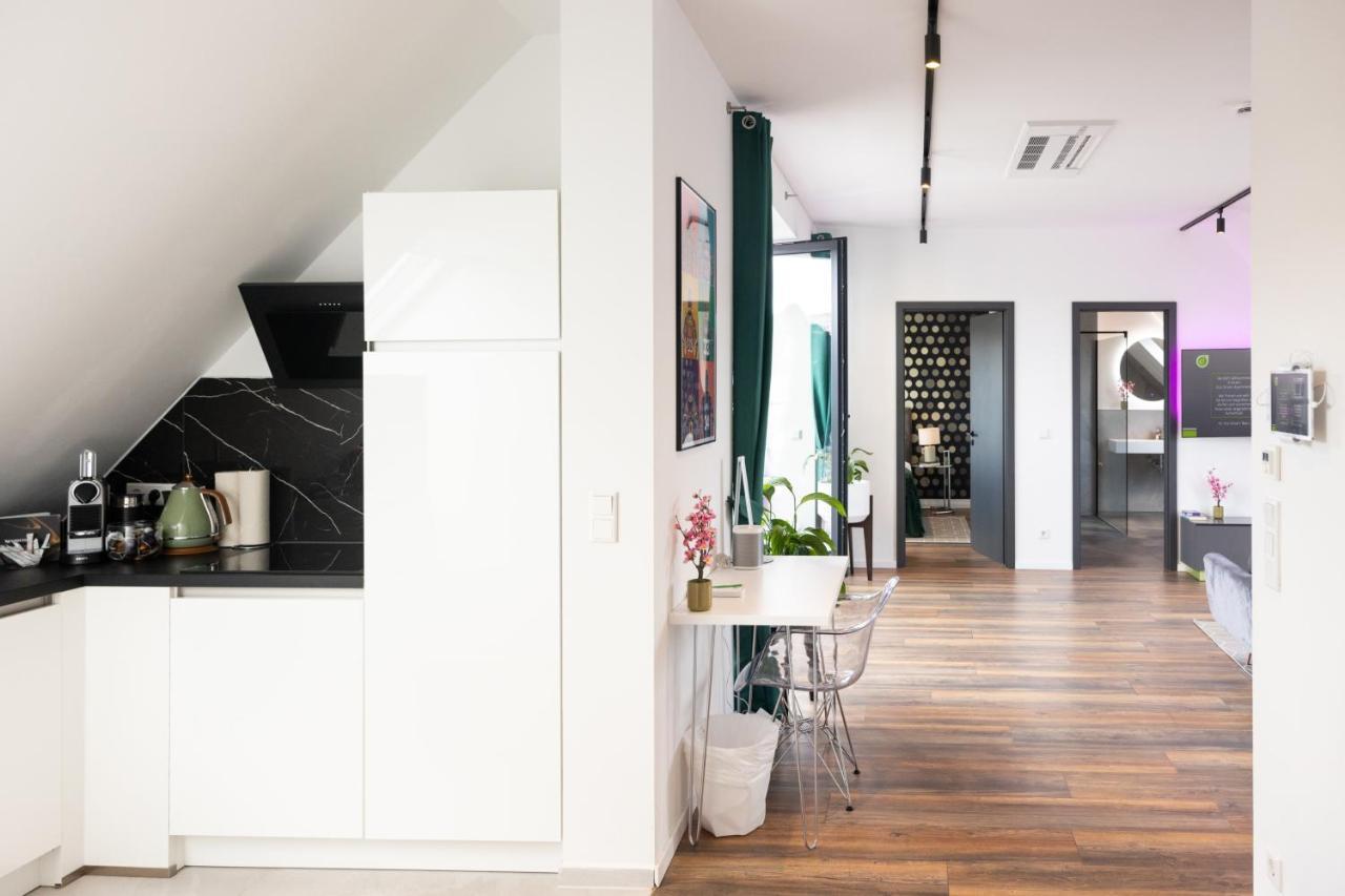 The Penthouse At Eco Smart Apartments Нюрнберг Екстериор снимка